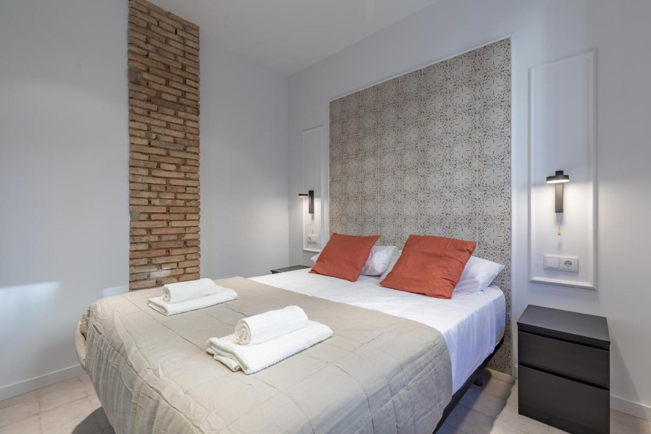 Modern Apartment Close To City Centre Valencia Exterior foto