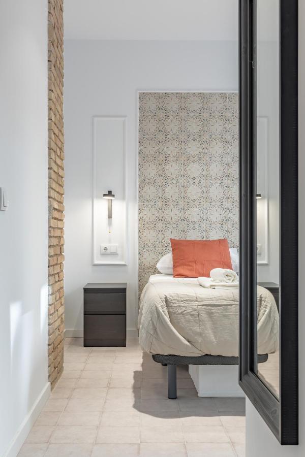 Modern Apartment Close To City Centre Valencia Exterior foto