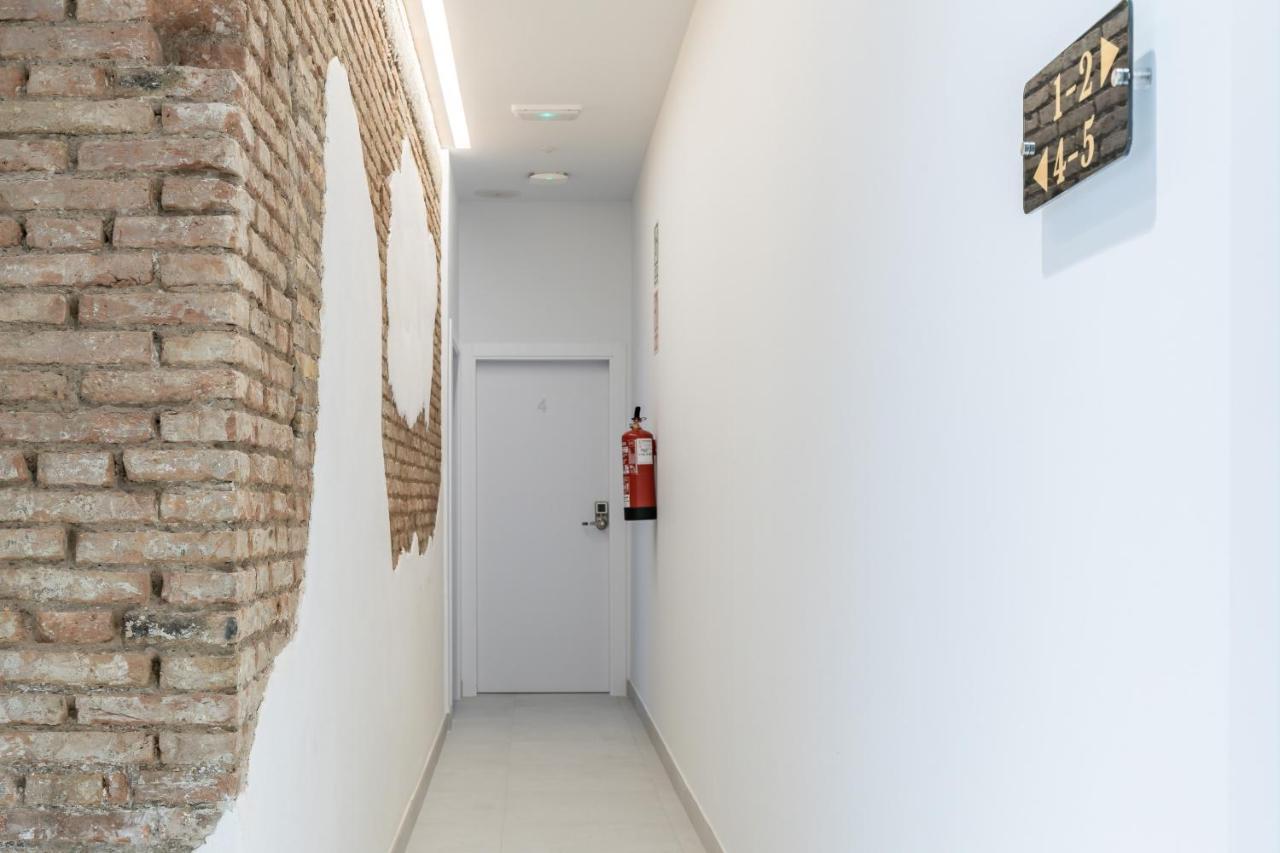 Modern Apartment Close To City Centre Valencia Exterior foto