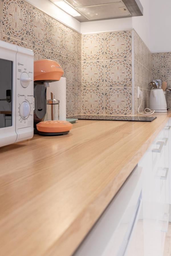 Modern Apartment Close To City Centre Valencia Exterior foto