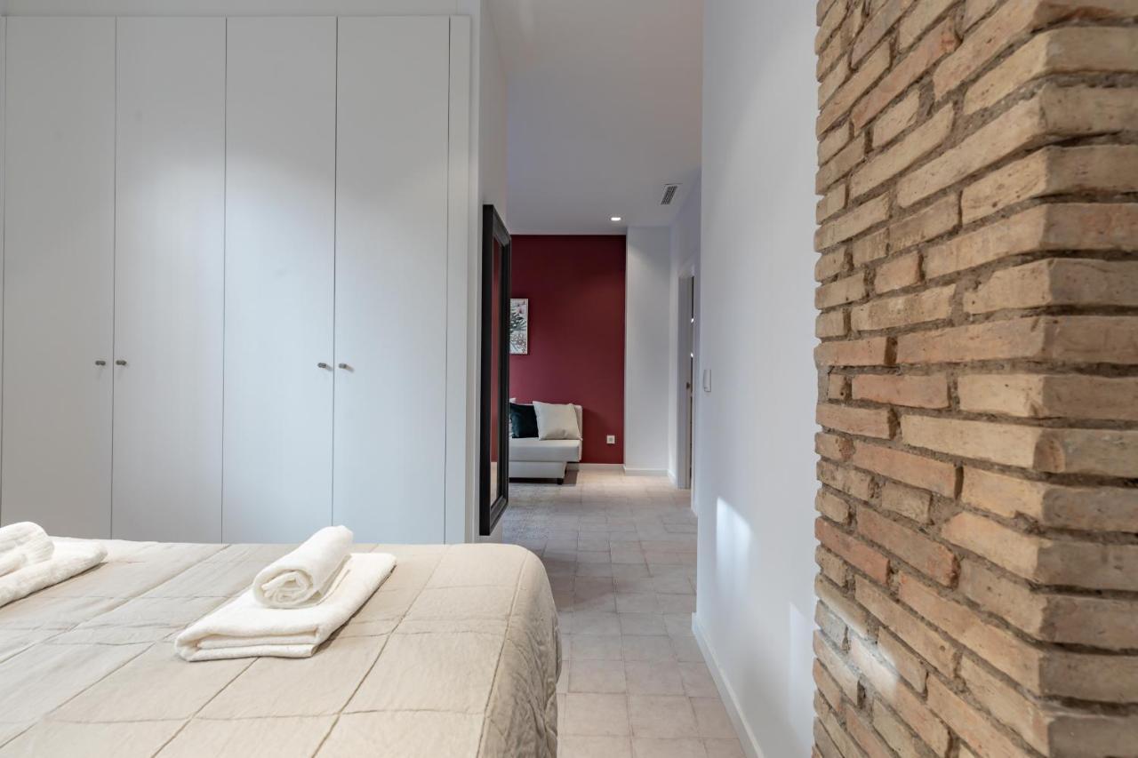 Modern Apartment Close To City Centre Valencia Exterior foto